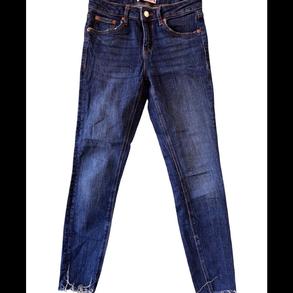 Zara “The Skinny” skinny jeans size 4